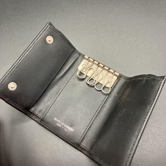 即決 HUNTING WORLD ハンティングワールド 6連キーケース < ブランド  即決 HUNTING WORLD ハンティングワールド 6連キーケース < ブランドの