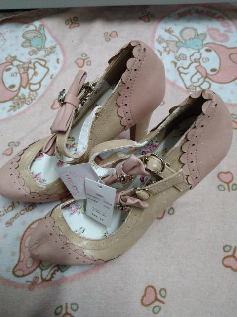 LIZ LISAoCJ[pvX   uh 