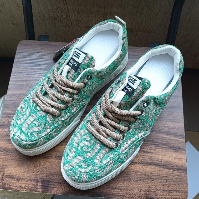 新品 26cm メンズ スニーカー グリーン シューズ 靴 42 おしゃれ < 男性ファッション  新品 26cm メンズ スニーカー グリーン シューズ 靴 42 おしゃれ  < 男性ファッションの