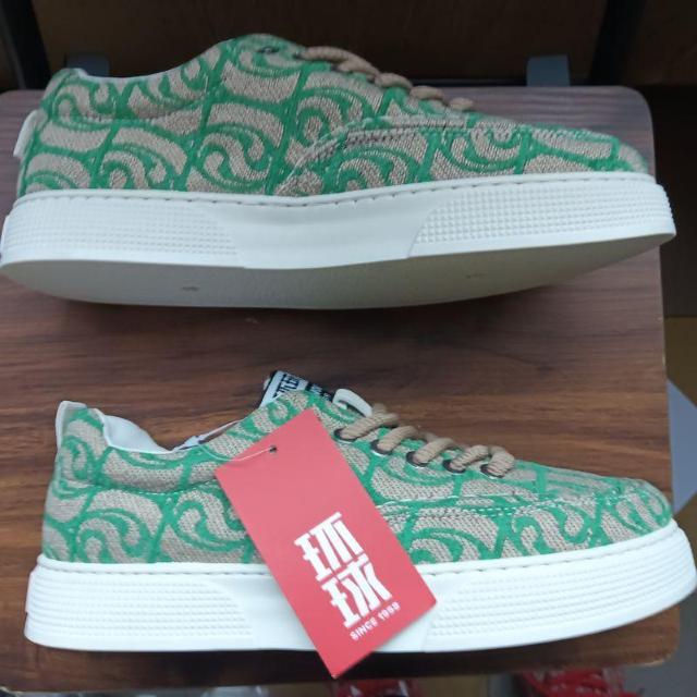 新品 26cm メンズ スニーカー グリーン シューズ 靴 42 おしゃれ < 男性ファッション  新品 26cm メンズ スニーカー グリーン シューズ 靴 42 おしゃれ < 男性ファッションの