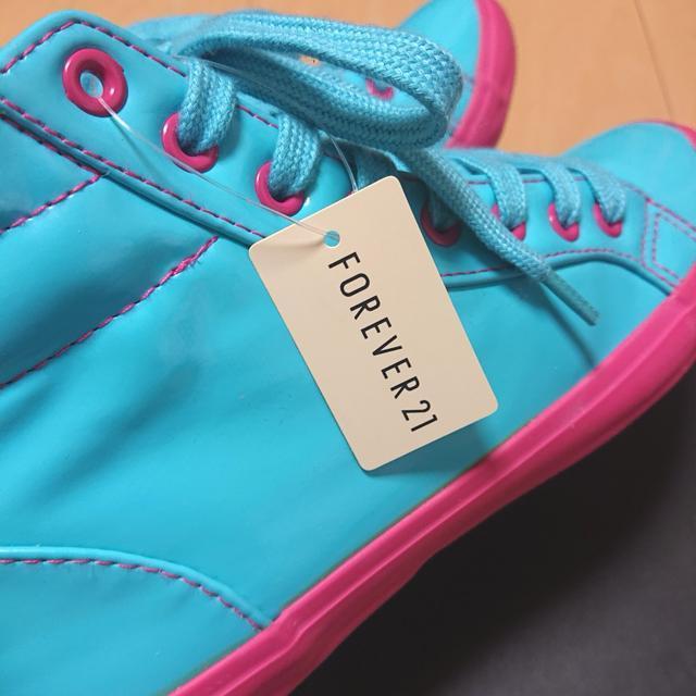 ݁@Vi^Ot@FOREVER21@tH[Go[21@nCJbgXj[J[  uh 