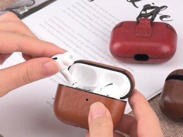 airpods pro P[X GA[|bYv U[P[X Jrit bh  Ɠd/AV 