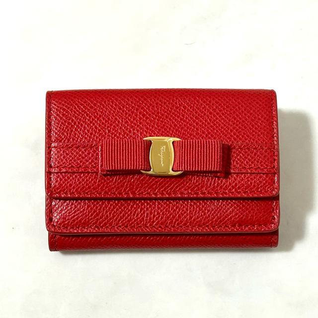 ���g�p Ferragamo �T�����@�g�[�� �t�F���K�� �R���p�N�g�E�H���b�g �� �u�����h�� 