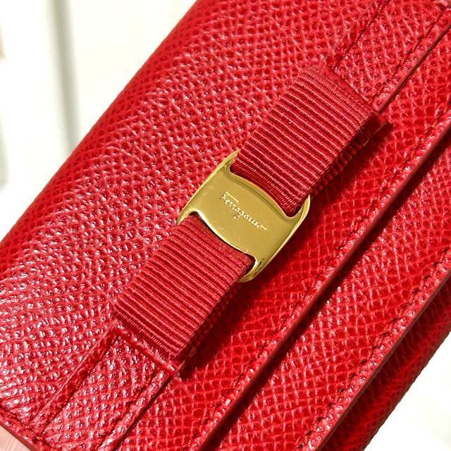 ���g�p Ferragamo �T�����@�g�[�� �t�F���K�� �R���p�N�g�E�H���b�g �� �u�����h�� 