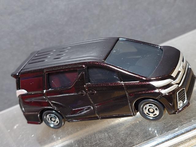 ★赤箱トミカ84★トヨタ ヴェルファイア★ < ホビー ★赤箱トミカ84★トヨタ ヴェルファイア★ < ホビーの