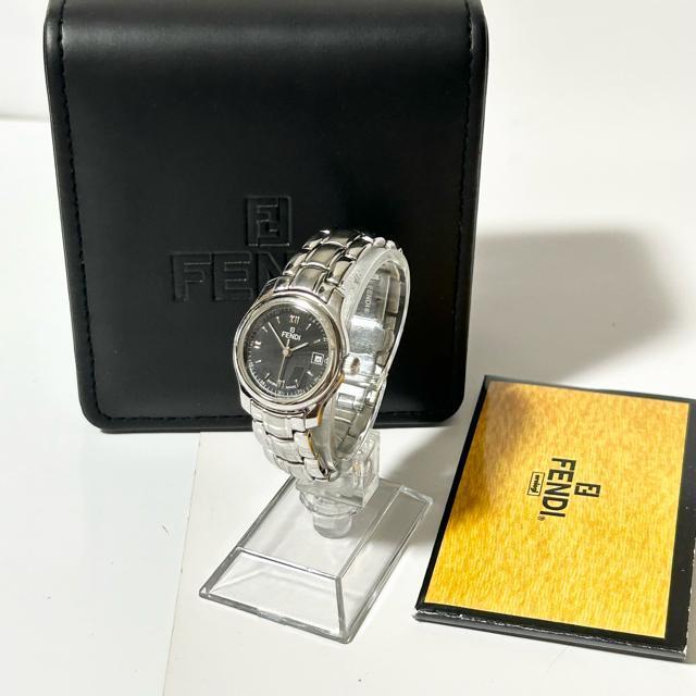 FENDI フェンディ クオーツ 062-761 QZ ブラック文字盤 デイト レディース腕時計 < ブランド FENDI フェンディ クオーツ 062-761 QZ ブラック文字盤 デイト レディース腕時計 < ブランドの