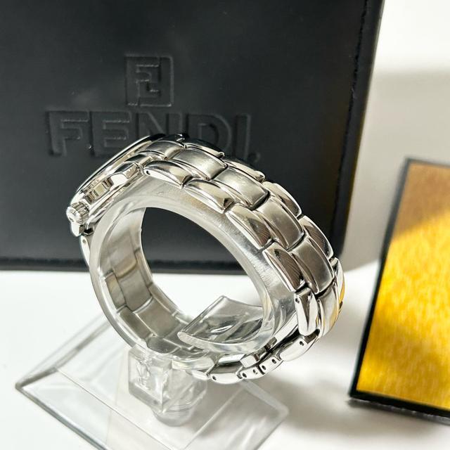 FENDI フェンディ クオーツ 062-761 QZ ブラック文字盤 デイト レディース腕時計 < ブランド FENDI フェンディ クオーツ 062-761 QZ ブラック文字盤 デイト レディース腕時計 < ブランドの