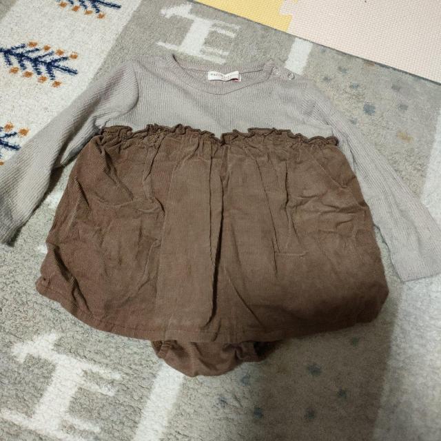 美品☆アースミュージック ベビー服 ロンパース スカート付き 女の子 80 < キッズ/ベビー  美品☆アースミュージック ベビー服 ロンパース スカート付き 女の子 80  < キッズ/ベビーの