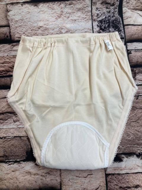 送料無料!薄くて目立たず爽やかなドライ感!日本製【キャロン】婦人綿100%吸水失禁ショーツ1枚2,068円が < 女性ファッション  送料無料!薄くて目立たず爽やかなドライ感!日本製【キャロン】婦人綿100%吸水失禁ショーツ1枚2,068円が < 女性ファッションの