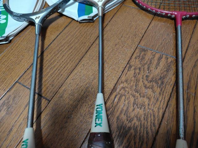 YONEX ヨネックス バドミントン ラケット セット < レジャー/スポーツ  YONEX ヨネックス バドミントン ラケット セット < レジャー/スポーツの