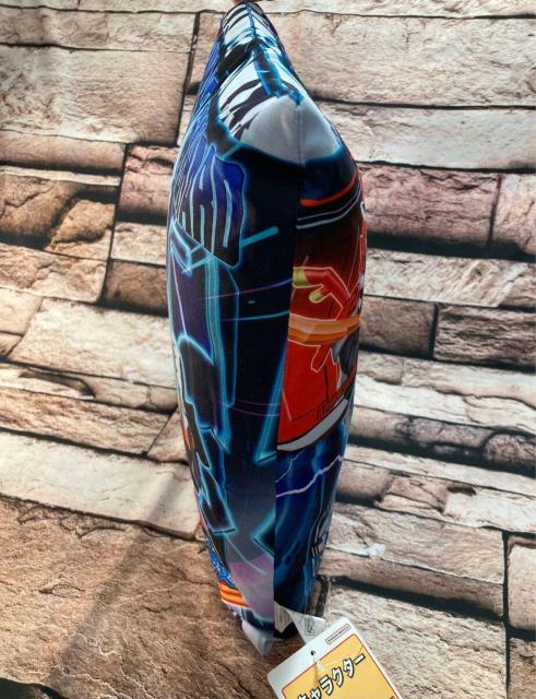 送料無料!大人気!仮面ライダー【ガッチャード】キャラクター両面プリントクッション1個 < インテリア/ライフ  送料無料!大人気!仮面ライダー【ガッチャード】キャラクター両面プリントクッション1個 < インテリア/ライフの