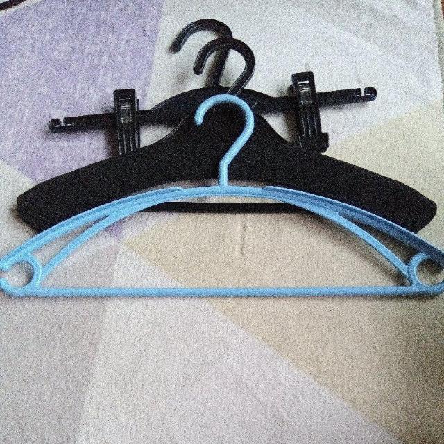 ハンガー 3本 < インテリア/ライフ  ハンガー 3本  < インテリア/ライフの
