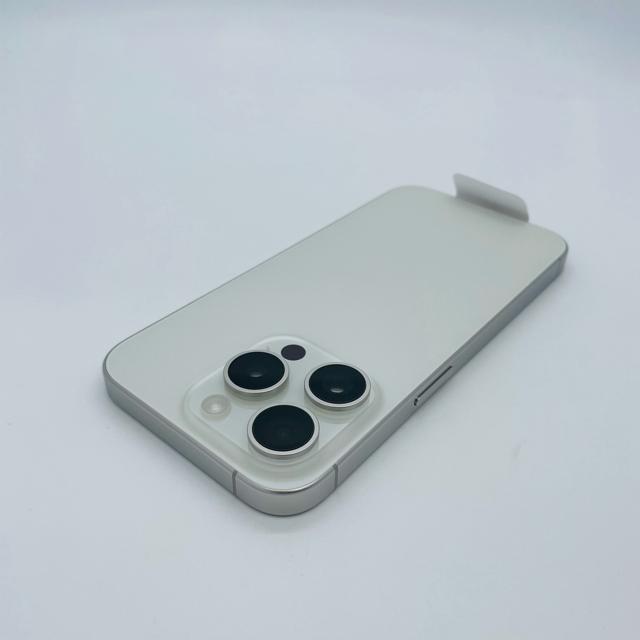 gp iPhone 15 Pro 256 GB SIMt[ {  Ɠd/AV 