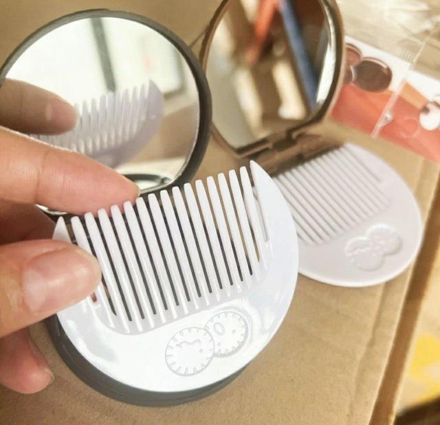 2個セット★コンパクトミラー★コーム付ミラー★クッキーサンド型ミラー★可愛い★鏡★ハンドミラー★プチギフト★新品未使用★送料無料 < 女性ファッション 2個セット★コンパクトミラー★コーム付ミラー★クッキーサンド型ミラー★可愛い★鏡★ハンドミラー★プチギフト★新品未使用★送料無料 < 女性ファッションの