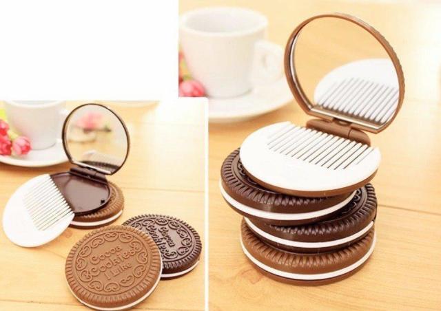 2個セット★コンパクトミラー★コーム付ミラー★クッキーサンド型ミラー★可愛い★鏡★ハンドミラー★プチギフト★新品未使用★送料無料 < 女性ファッション 2個セット★コンパクトミラー★コーム付ミラー★クッキーサンド型ミラー★可愛い★鏡★ハンドミラー★プチギフト★新品未使用★送料無料 < 女性ファッションの