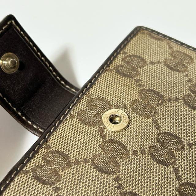 GUCCI GG�L�����o�X W�z�b�N 2�܂���z 131594�E2113 �E�H���b�g �x�[�W�� �� �u�����h�� 