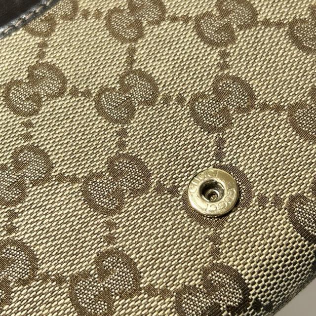 GUCCI GG�L�����o�X W�z�b�N 2�܂���z 131594�E2113 �E�H���b�g �x�[�W�� �� �u�����h�� 