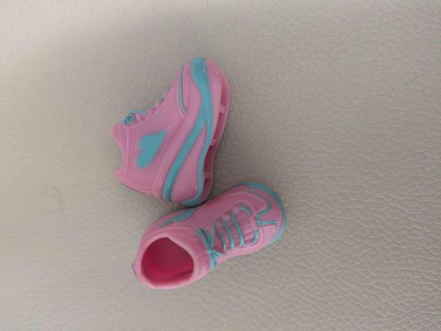 ドール用 スニーカー ピンク×水色 ハートデザイン 厚底 ドール靴 人形服 小物 < おもちゃ ドール用 スニーカー ピンク×水色 ハートデザイン 厚底 ドール靴 人形服 小物 < おもちゃの