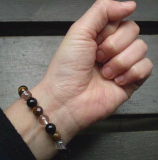 タイガーアイxオニキスx水晶ブレスレット 天然石 パワーストーン < 男性アクセサリー/時計 タイガーアイxオニキスx水晶ブレスレット 天然石 パワーストーン < 男性アクセサリー/時計の