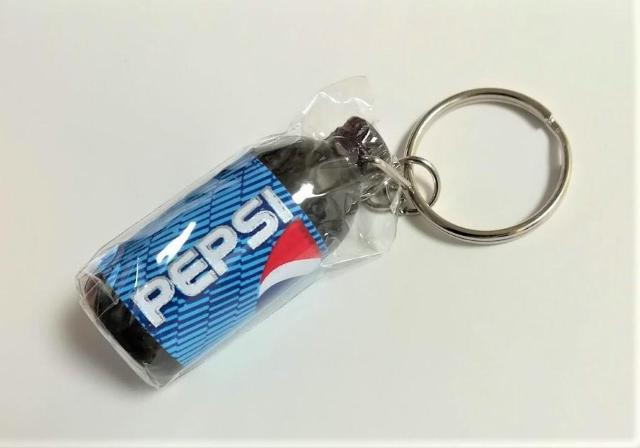 ミニチュア★キーホルダー★ペプシコーラ★ペットボトル★ < 男性ファッション  ミニチュア★キーホルダー★ペプシコーラ★ペットボトル★ < 男性ファッションの