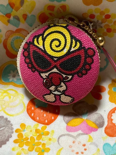 HMヒスミニ(ペロリ柄)マカロンポーチ(大) < 女性ファッション  HMヒスミニ(ペロリ柄)マカロンポーチ(大)  < 女性ファッションの