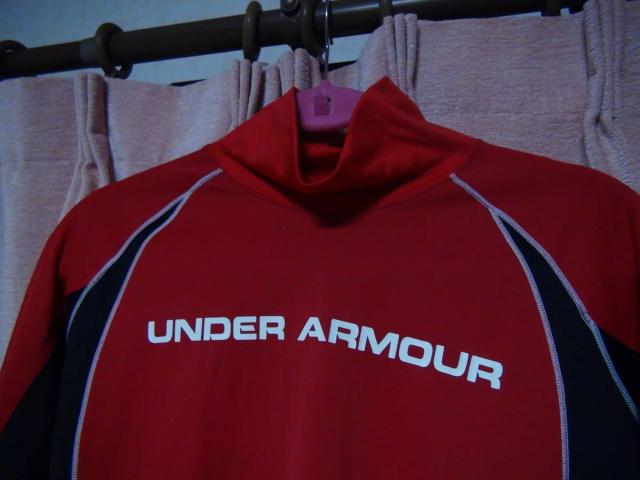 UNDER ARMOUR アンダーアーマー 長袖スポーツウェア(L) !。 < 女性ファッション  UNDER ARMOUR アンダーアーマー 長袖スポーツウェア(L) !。 < 女性ファッションの