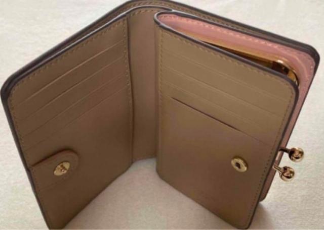 COACH ��܂���z�@���܌��@�L�X���b�N�@�ԕ��@�t���[����