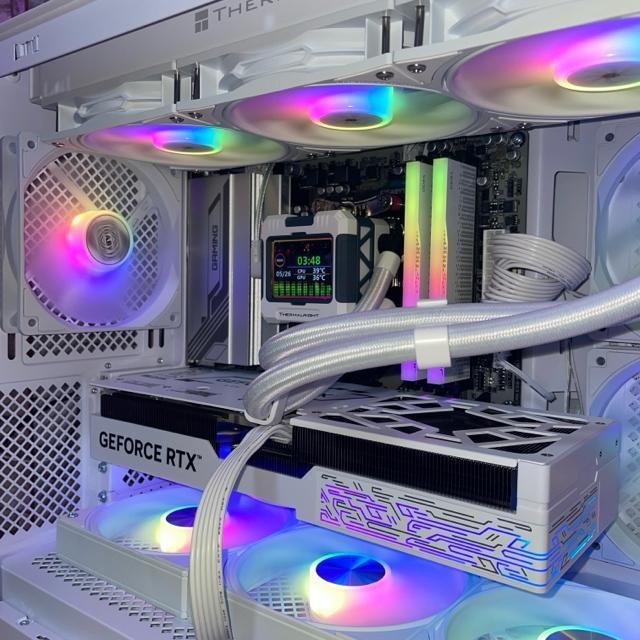 yViQ[~OPCzRyzen7 7800X3D RTX5070Ti 32GB SSD1TB 850W