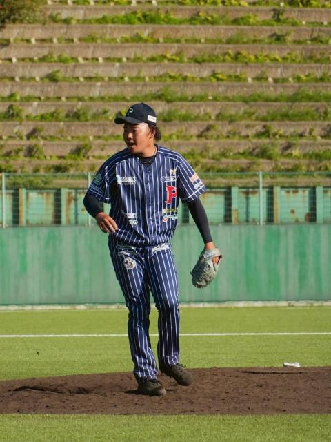 #14 高井 亮介選手着用・直筆サイン入り2ndユニフォーム < レジャー/スポーツ  #14 高井 亮介選手着用・直筆サイン入り2ndユニフォーム < レジャー/スポーツの