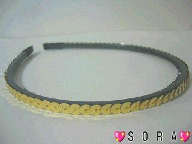 パーティーヘア完成♪キラキラスパンコール カチューシャ ゴールド < 女性アクセサリー/時計 パーティーヘア完成♪キラキラスパンコール カチューシャ ゴールド < 女性アクセサリー/時計の