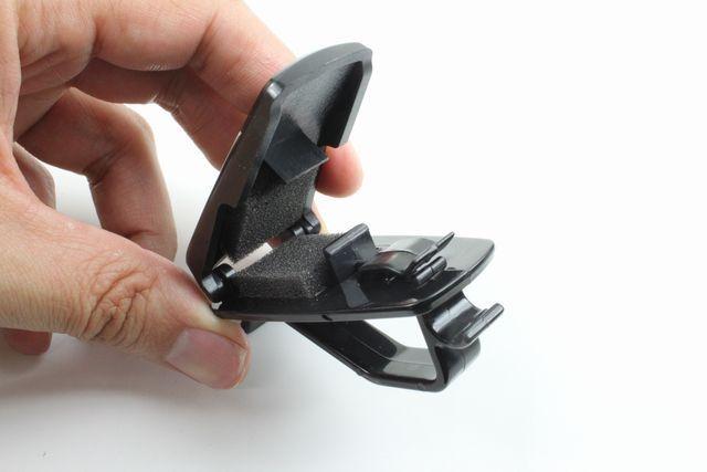 サングラス メガネホルダー カーボン調ペン&チケットホルダー付 < 自動車/バイク サングラス メガネホルダー カーボン調ペン&チケットホルダー付 < 自動車/バイク