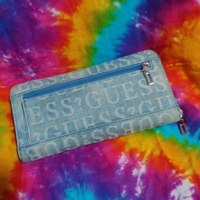 GUESSfjSzWK[hSEHbgQX  uh 