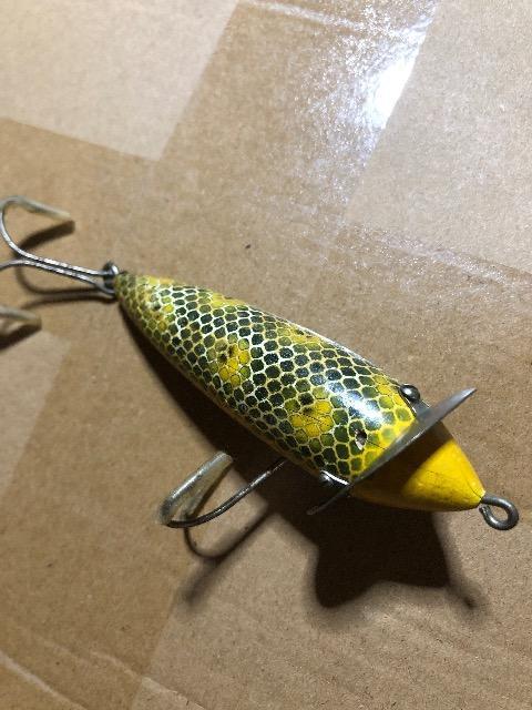 オールドヘドン ドワジャックミノー 210 サーフェイス < レジャー/スポーツ オールドヘドン ドワジャックミノー 210 サーフェイス < レジャー/スポーツの