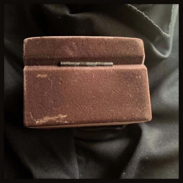 新品 プレゼント♪シンプル ベルベット ジュエリー リングケース < インテリア/ライフ  新品 プレゼント♪シンプル ベルベット ジュエリー リングケース < インテリア/ライフの