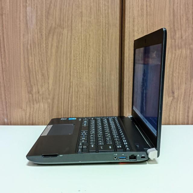 TOSHIBA dynabook Corei5 8GB SDD256GB Windows11 WebJ m[gp\R  PC{/Ӌ@ 