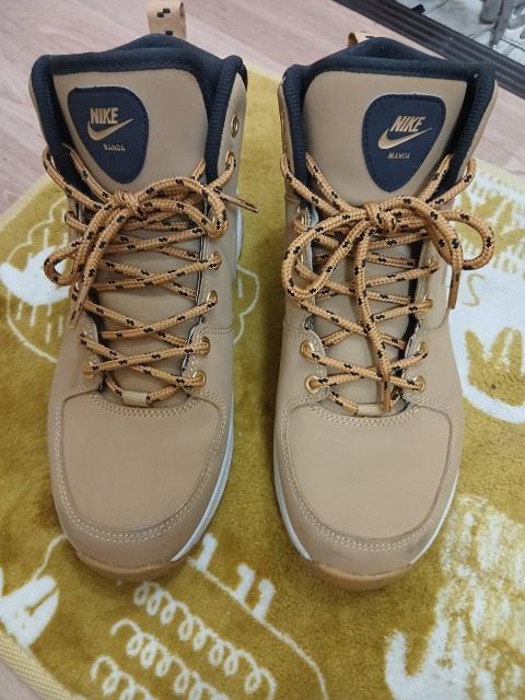 NIKE�}�m�A���U�[  �� �j���t�@�b�V������ 