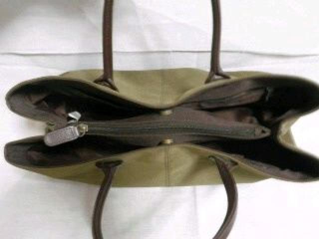 デイリーに♪収納たっぷり シンプルトートバッグ < 女性ファッション デイリーに♪収納たっぷり シンプルトートバッグ < 女性ファッションの