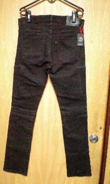 新品ROENロエンジーンズ コーティングバイカーストレッチパンツ 30 < ブランド  新品ROENロエンジーンズ コーティングバイカーストレッチパンツ 30 < ブランドの