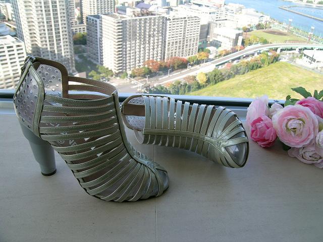 ★正規品★CHANEL★ショートブーツ★35★シルバーグレー < ブランド  ★正規品★CHANEL★ショートブーツ★35★シルバーグレー < ブランドの