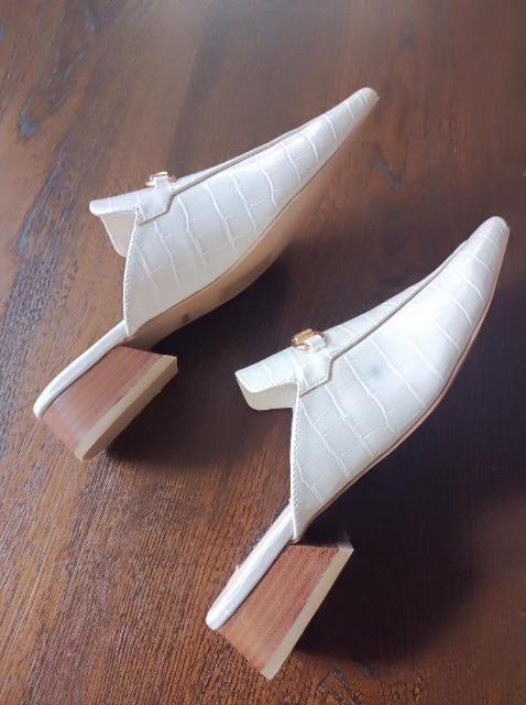 EVOL★クロコ調ミュール★新品訳あり★カッコイイ素敵★イーボル★ < 女性ファッション EVOL★クロコ調ミュール★新品訳あり★カッコイイ素敵★イーボル★ < 女性ファッションの