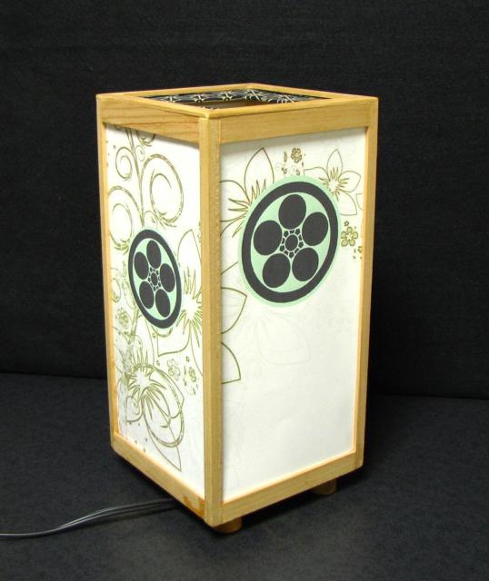 ★家紋の宿り木/森羅万象=「丸に梅鉢」(家紋変更可)/至福の明り・心温まるひととき/LED昼白色・ラミネート加工・檜枠造・軽量/ < 家電/AV  ★家紋の宿り木/森羅万象=「丸に梅鉢」(家紋変更可)/至福の明り・心温まるひととき/LED昼白色・ラミネート加工・檜枠造・軽量/ < 家電/AVの