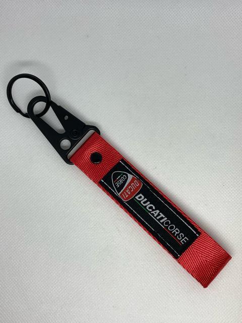 DUCATI CORSE キーホルダー 18センチ ドレスアップ ジャラジャラ アクセサリー バイク < 自動車/バイク DUCATI CORSE キーホルダー 18センチ ドレスアップ ジャラジャラ アクセサリー バイク < 自動車/バイク