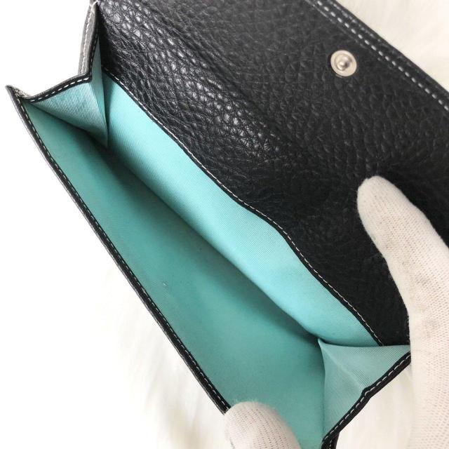 【良品】ティファニー 長財布 二つ折り財布 ターンロック ティファニーブルー ブラック 黒 レザー < ブランド  【良品】ティファニー 長財布 二つ折り財布 ターンロック ティファニーブルー ブラック 黒 レザー < ブランドの