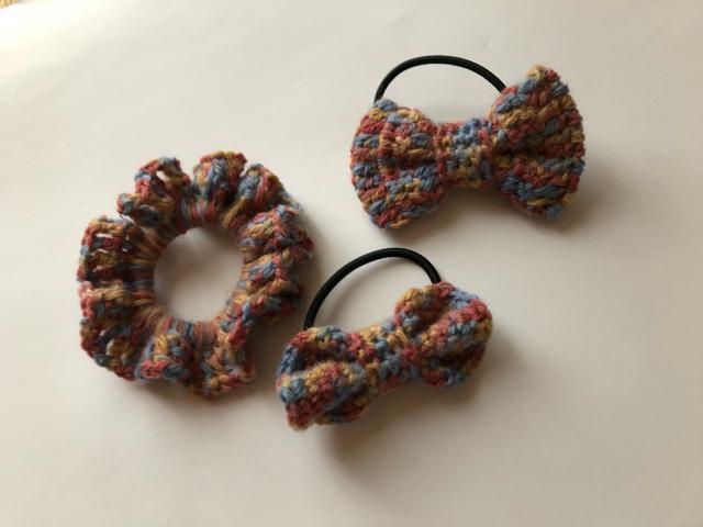 ハンドメイド ヘアゴム リボン シュシュ ウール < 女性ファッション  ハンドメイド ヘアゴム リボン シュシュ ウール < 女性ファッションの