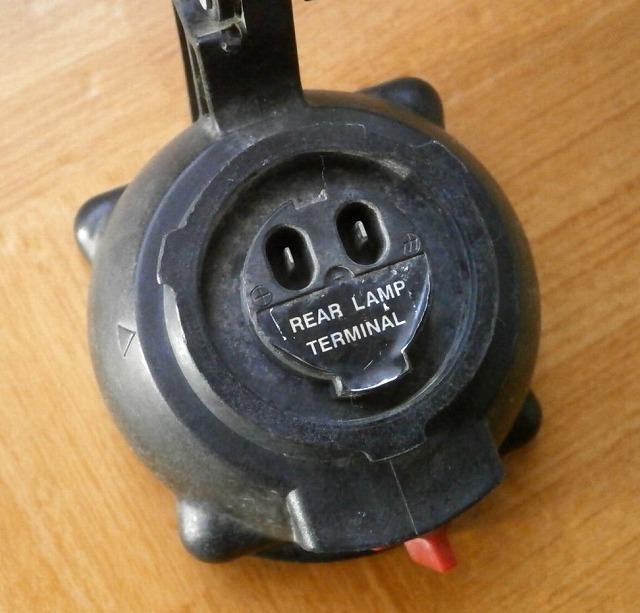 ★シマノ shimano 自転車用 ライト 中古品 < ホビー  ★シマノ shimano 自転車用 ライト 中古品 < ホビーの