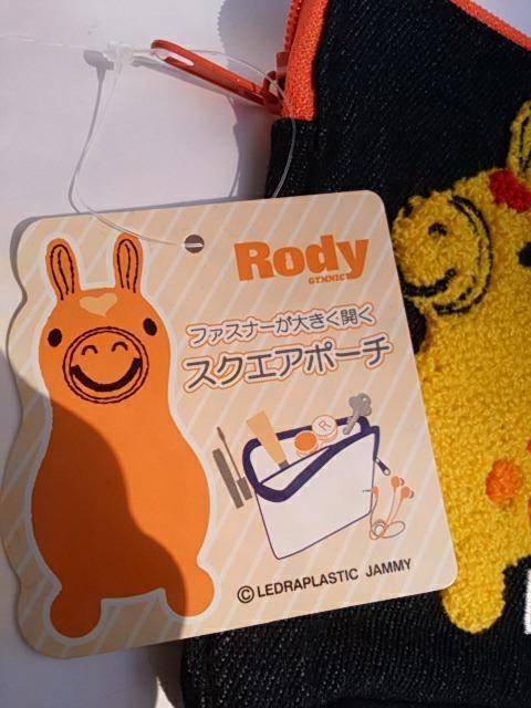 新品タグつき ロディ 刺繍スクエアポーチ イエロー Rody < 女性ファッション  新品タグつき ロディ 刺繍スクエアポーチ イエロー Rody < 女性ファッションの