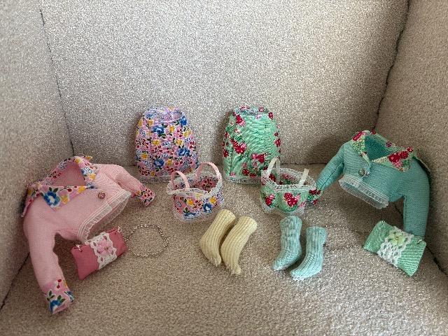 ハンドメイド リカちゃん服セット(ショルダーバック付き)no6 < おもちゃ ハンドメイド リカちゃん服セット(ショルダーバック付き)no6 < おもちゃの