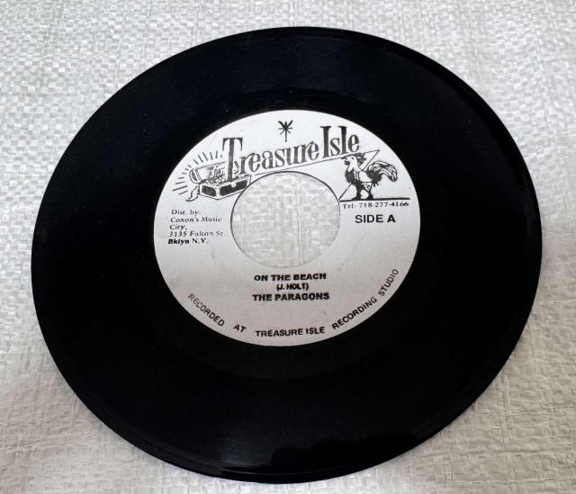 �U�E�p���S���Y & �f���[�N�E���[�h�E�O���[�v 7�C���` ���R�[�h Treasure Isle ON THE BEACH  �� CD/DVD/�r�f�I�� 