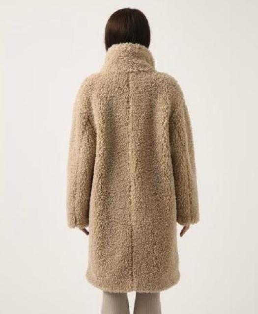 美品 AZUL BY MOUSSY アズール ボアロングコート ベージュ Mサイズ フリース レディース < ブランド  美品 AZUL BY MOUSSY アズール ボアロングコート ベージュ Mサイズ フリース レディース < ブランドの
