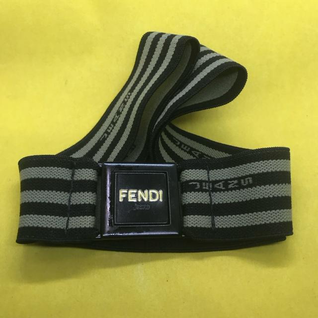 レア フェンディジーンズ ゴムベルト 黒/カーキ 美品 < ブランド  レア フェンディジーンズ ゴムベルト 黒/カーキ 美品  < ブランドの